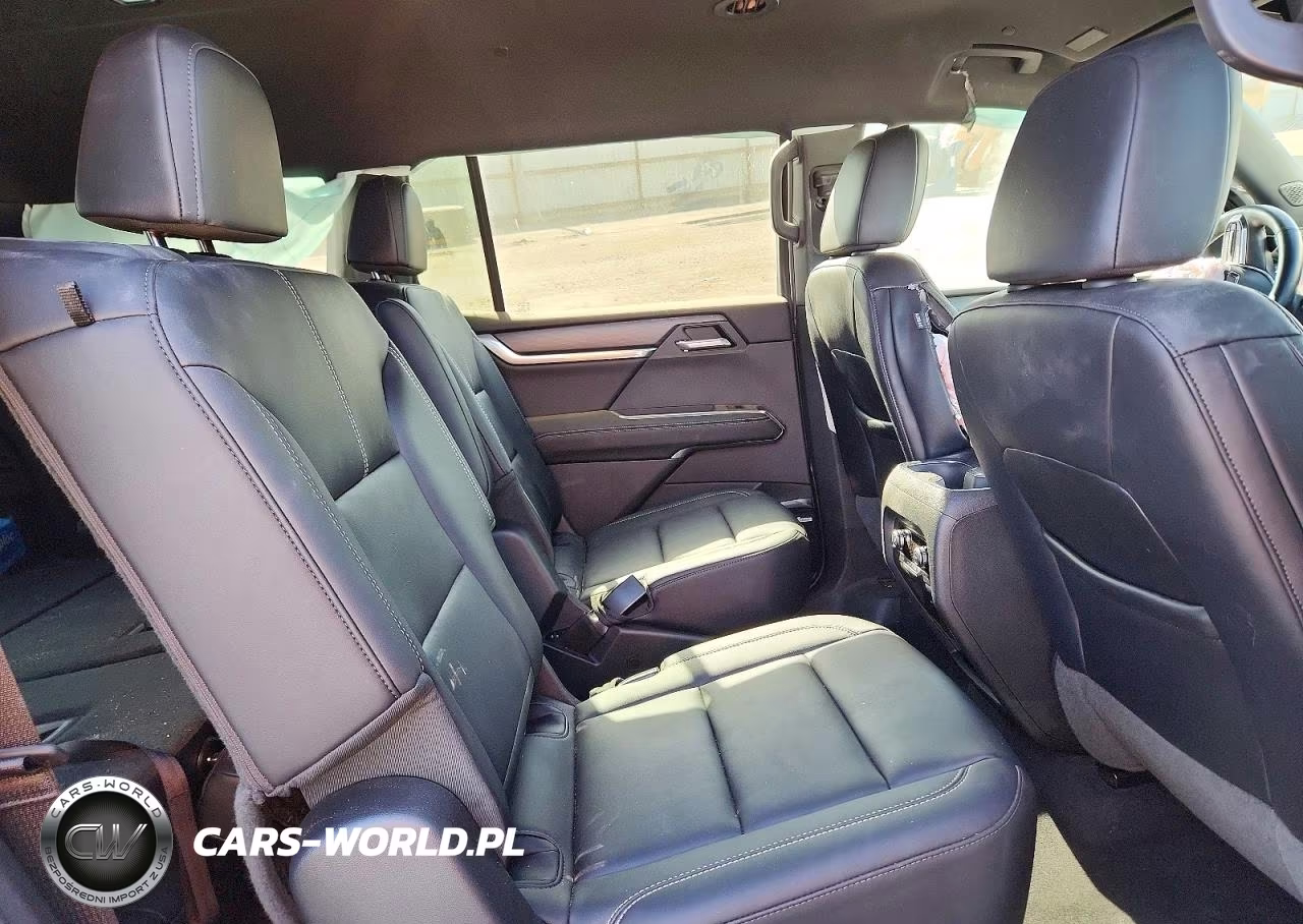 2024 GMC Acadia Uplevel VIN:1GKENKKS1RJ170400 - 11