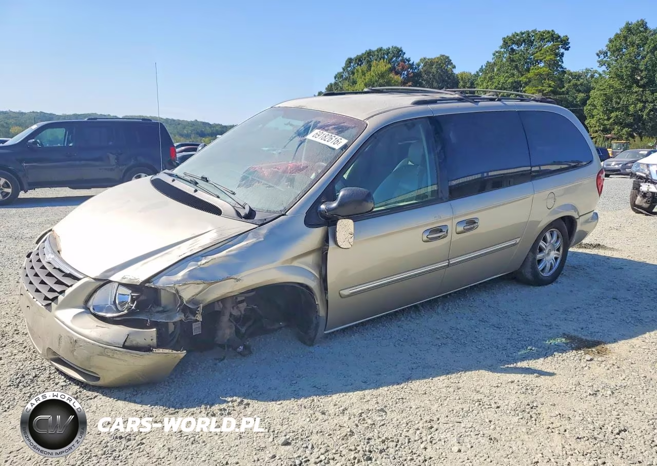 2005 Chrysler Town & Country Touring VIN:2C4GP54L55R201952 - 1