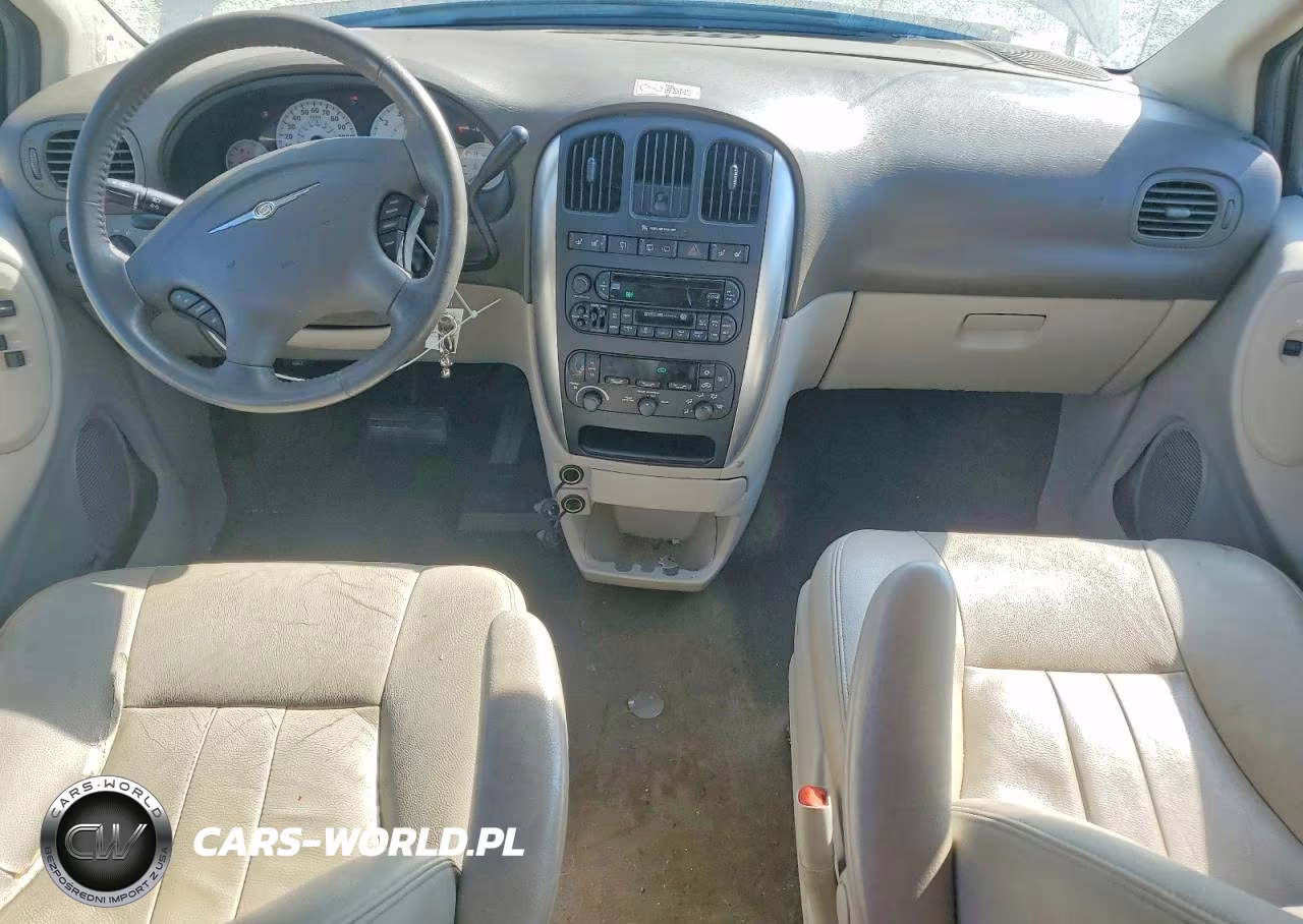 2005 Chrysler Town & Country Touring VIN:2C4GP54L55R201952 - 8
