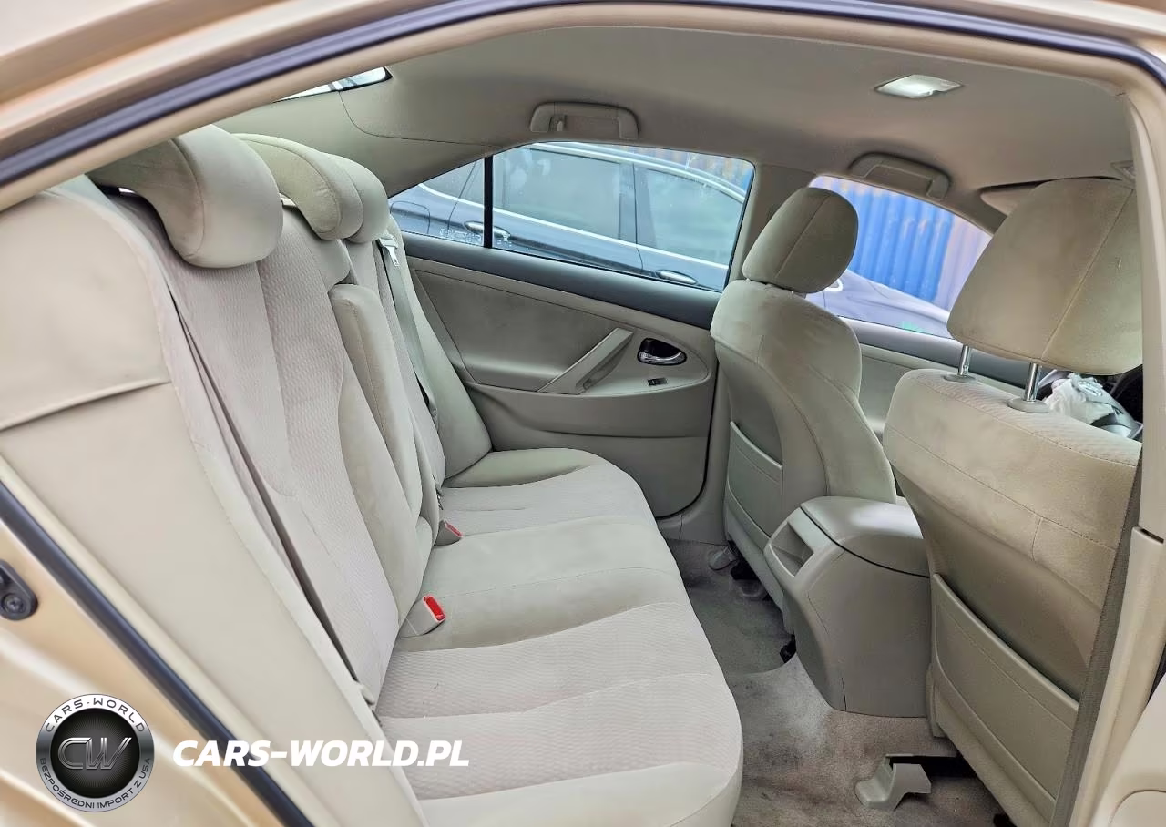 2010 Toyota Camry Le VIN:4T1BF3EK1AU031511 - 10