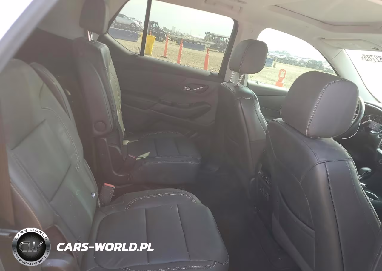 2021 Chev Traverse Premier VIN:1GNEVKKW0MJ227524 - 11
