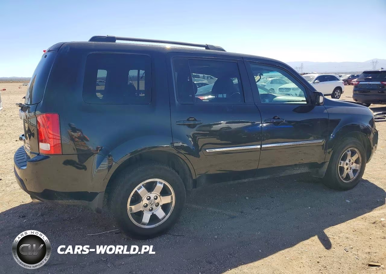 2011 Honda Pilot Touring VIN:5FNYF4H98BB086268 - 3