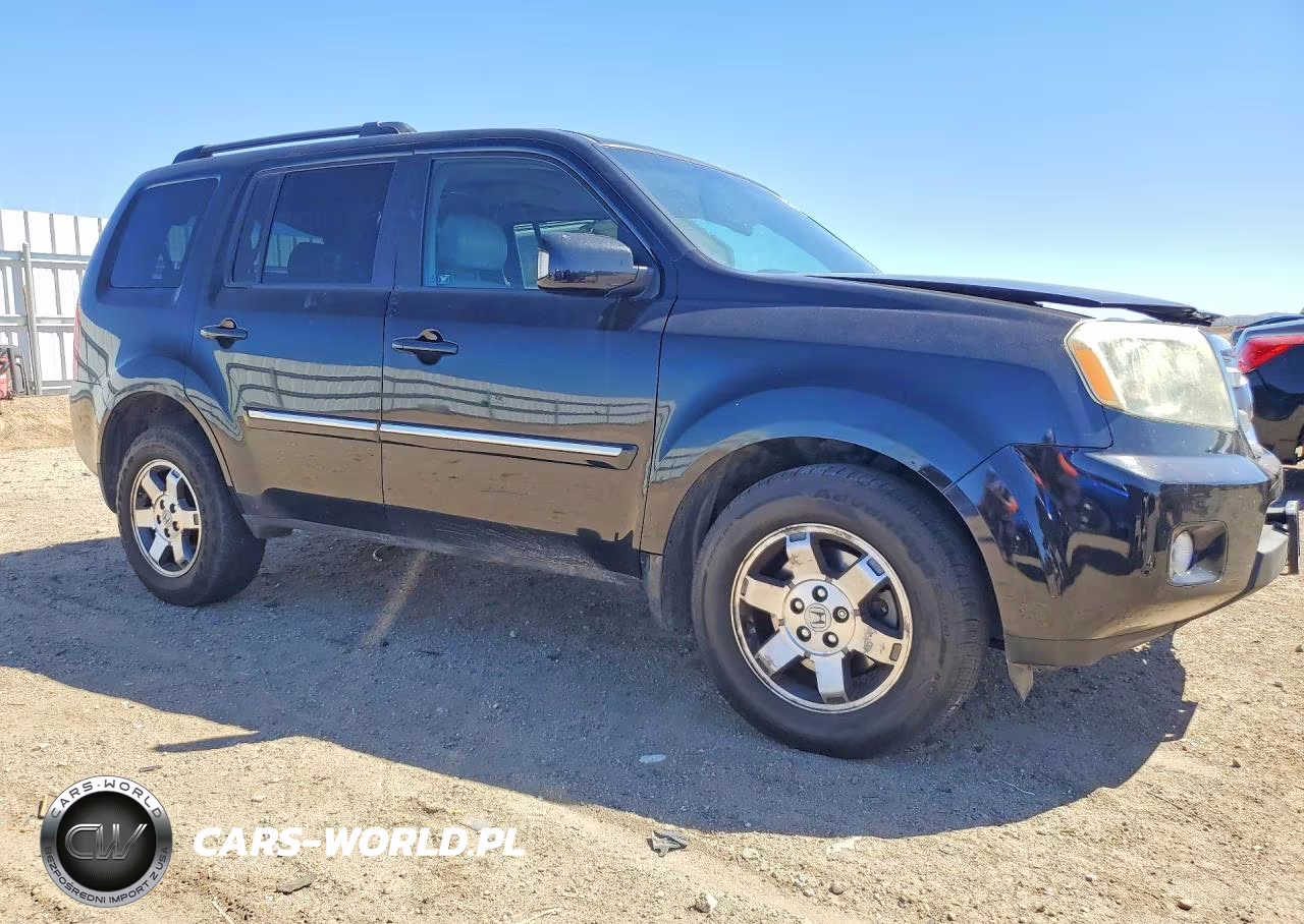 2011 Honda Pilot Touring VIN:5FNYF4H98BB086268 - 4