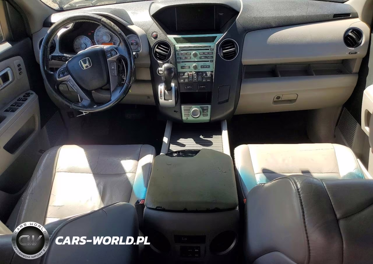 2011 Honda Pilot Touring VIN:5FNYF4H98BB086268 - 8