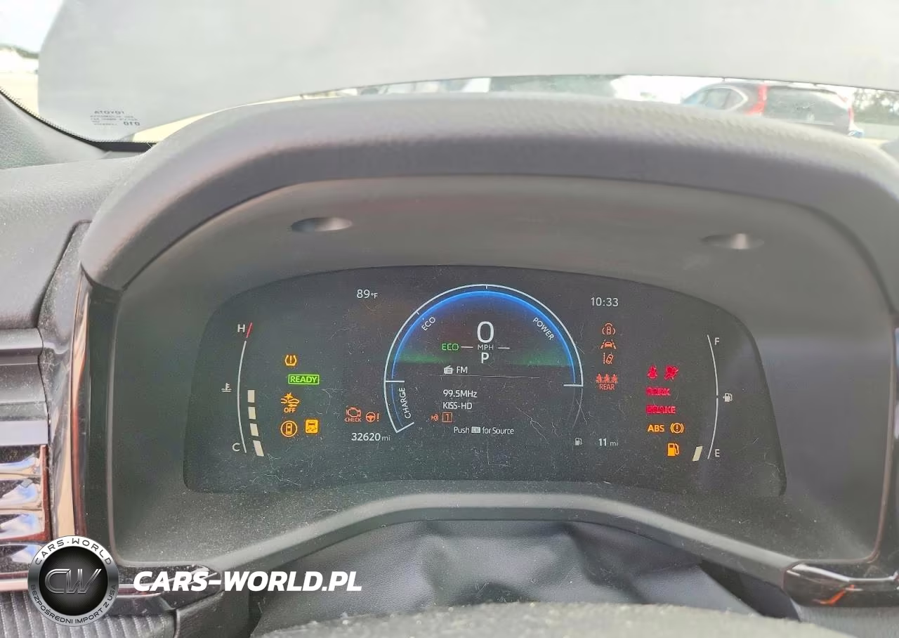 2025 Toyota Camry Se VIN:4T1DAACK6SU533589 - 9