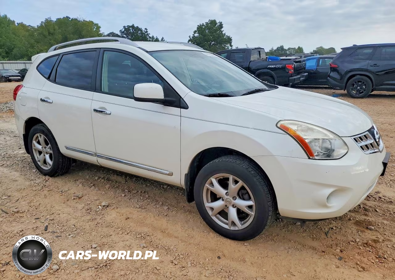 2011 Nissan Rogue S VIN:JN8AS5MT3BW182426 - 4