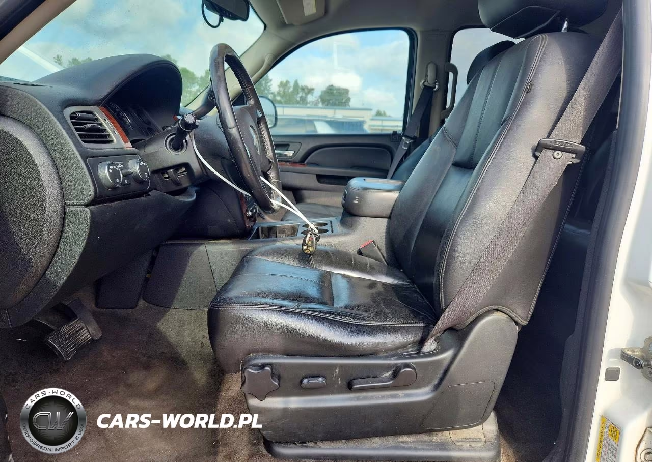 2010 Chevrolet Tahoe K1500 Lt VIN:1GNUKBE05AR176191 - 7