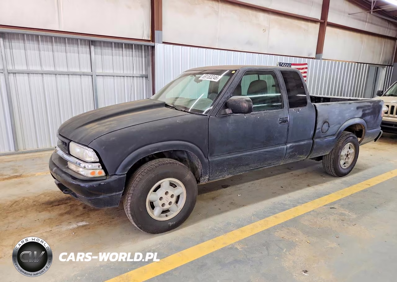 2000 Chevrolet S Truck S10 VIN:1GCDT19W8YK225241 - 1
