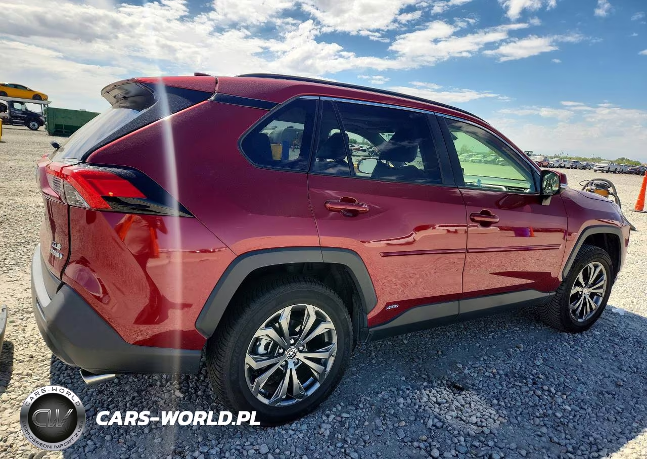 2023 Toyota Rav4 Xle Premium VIN:JTMB6RFV2PD079947 - 3