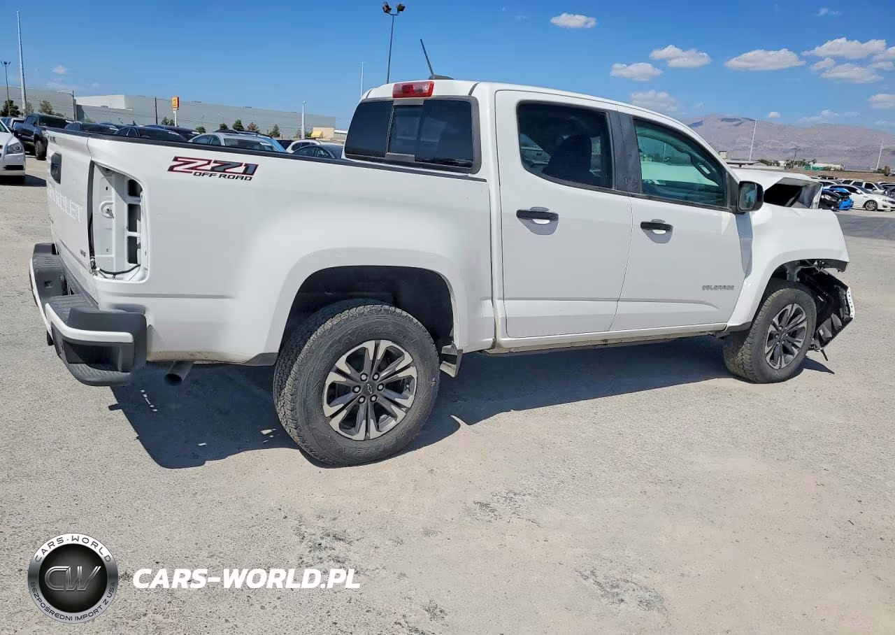 2022 Chevrolet Colorado Z71 VIN:1GCGTDEN5N1109833 - 3