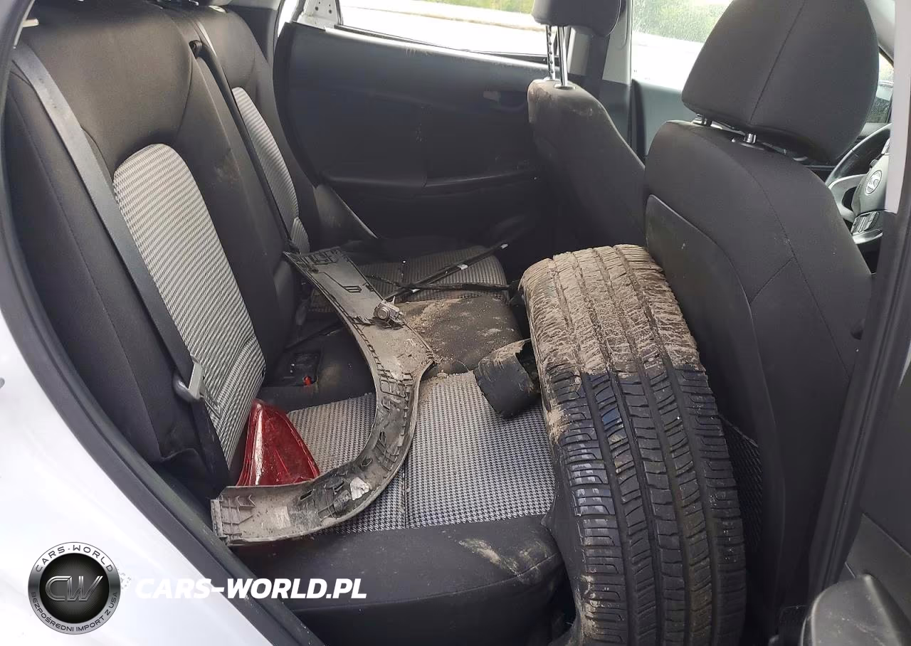 2020 Hyundai Kona Sel Plus VIN:KM8K6CAA2LU418875 - 11