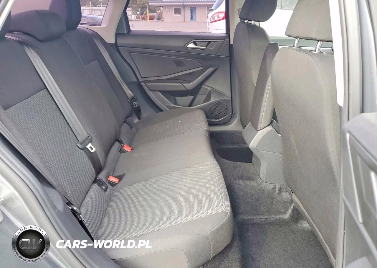 2019 Volkswagen Jetta S VIN:3VWCB7BU8KM146062 - 10
