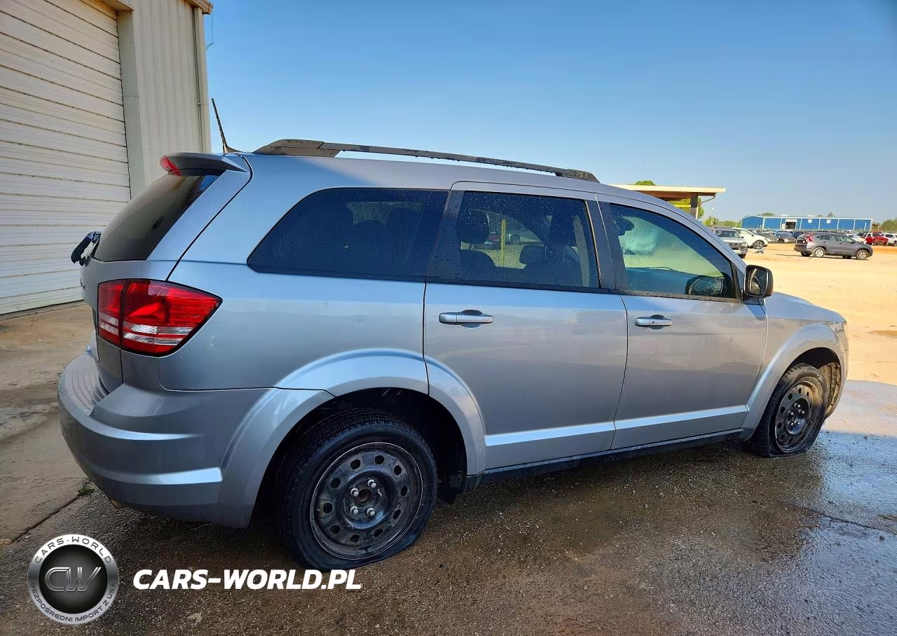 2018 Dodge Journey Se VIN:3C4PDCAB7JT535013 - 3