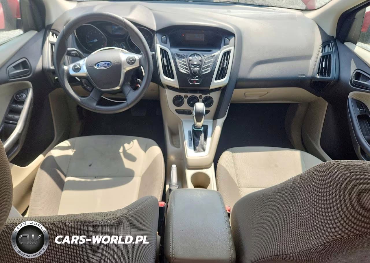 2012 Ford Focus Se VIN:1FAHP3F26CL417527 - 8
