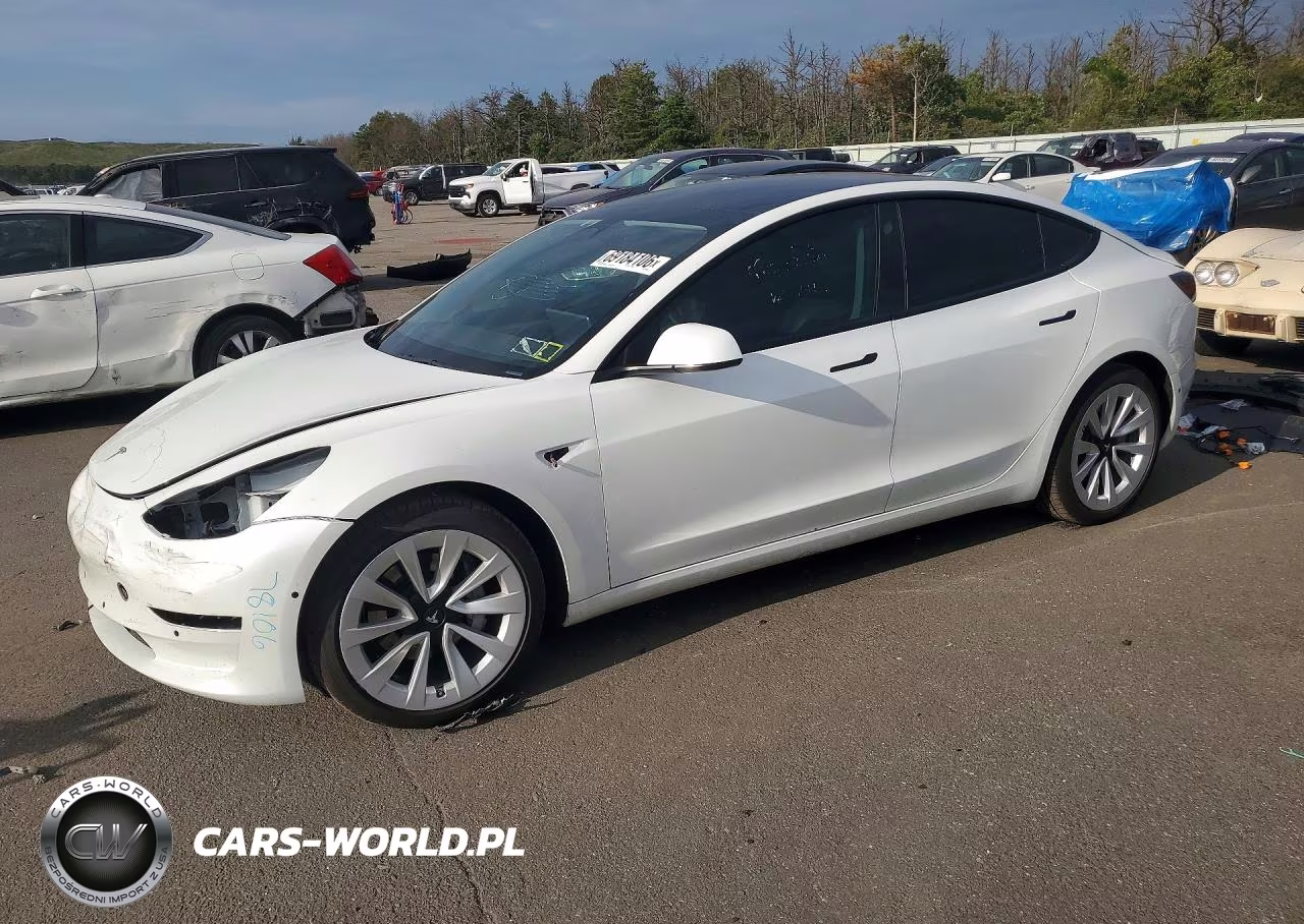 2022 Tesla Model 3 – zdjęcie 1 z 14