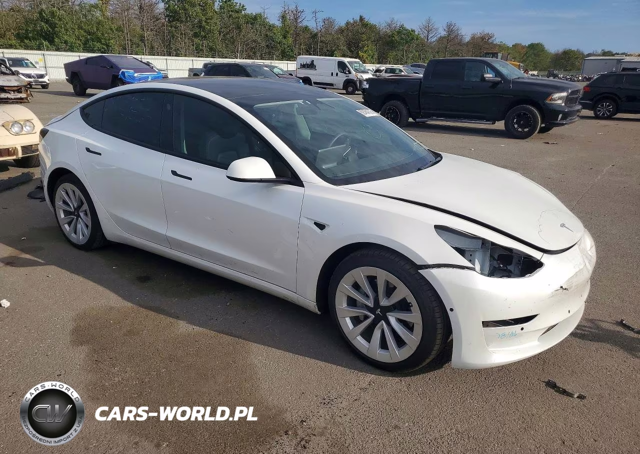 2022 Tesla Model 3 VIN:5YJ3E1EBXNF253608 - 4