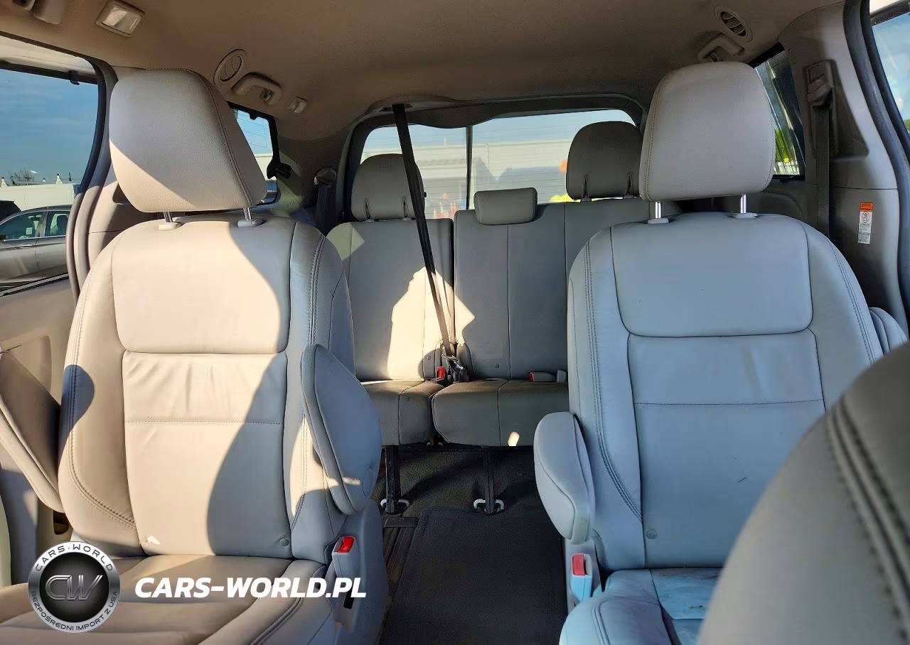 2015 Toyota Sienna Xle Premium 7-Passenger VIN:5TDDK3DC8FS106770 - 10