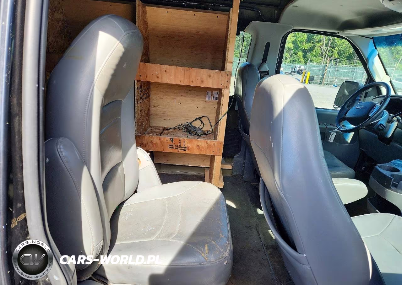 2007 Ford Econoline E150 Wagon VIN:1FMNE11LX7DA70142 - 10