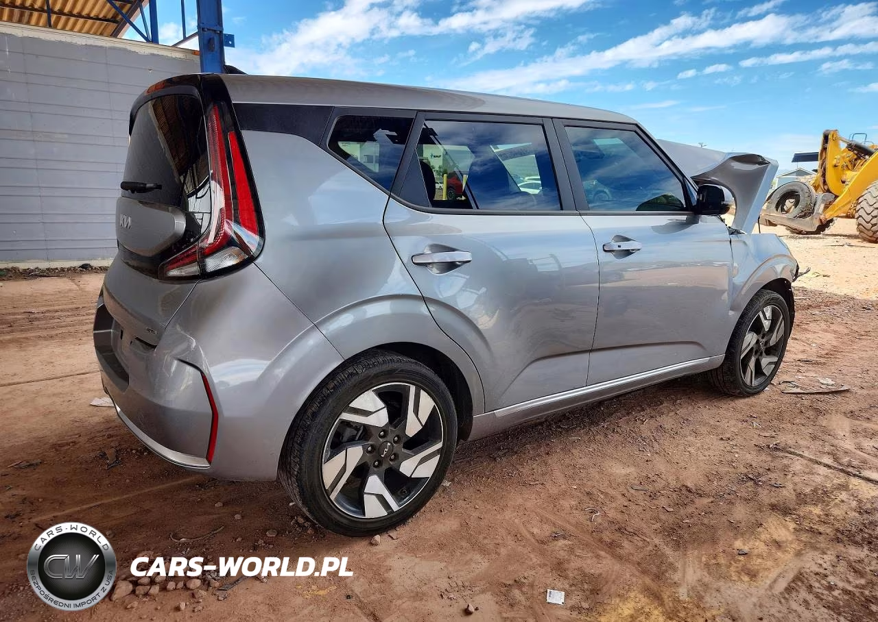 2025 Kia Soul Gt Line VIN:KNDJ53AU4S7947528 - 3