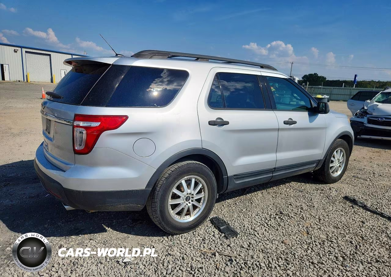 2012 Ford Explorer VIN:1FMHK7B83CGA20467 - 3