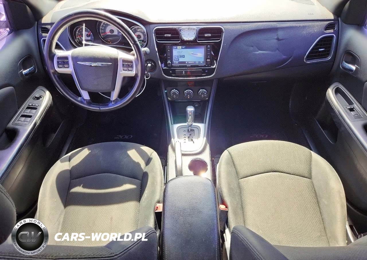 2011 Chrysler 200 Touring VIN:1C3BC1FB8BN549678 - 8