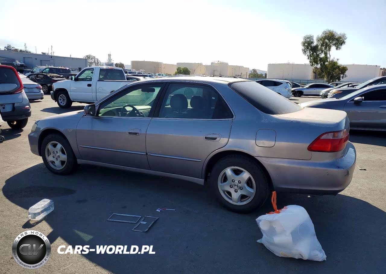 2000 Honda Accord Ex VIN:1HGCG1658YA063436 - 2