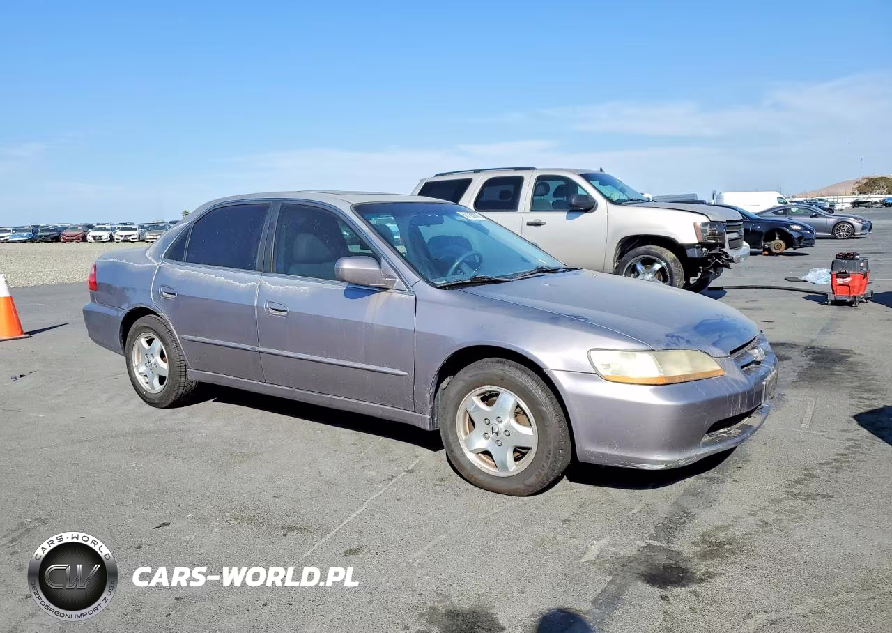 2000 Honda Accord Ex VIN:1HGCG1658YA063436 - 4