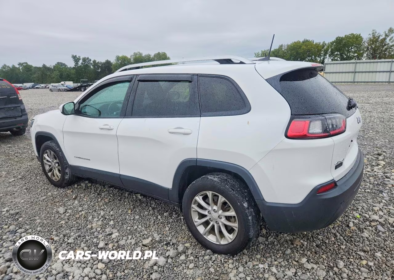 2020 Jeep Cherokee Latitude VIN:1C4PJMCB9LD570530 - 2