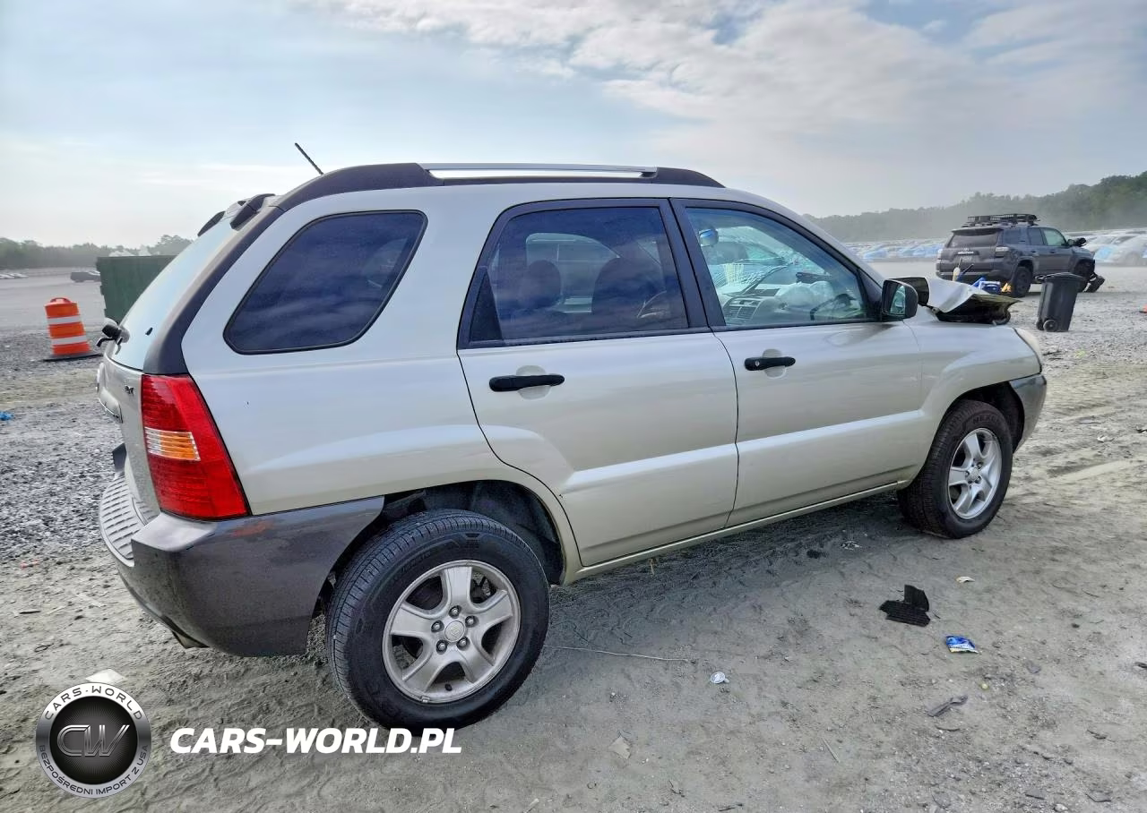 2007 Kia Sportage Lx VIN:KNDJF724977374555 - 3