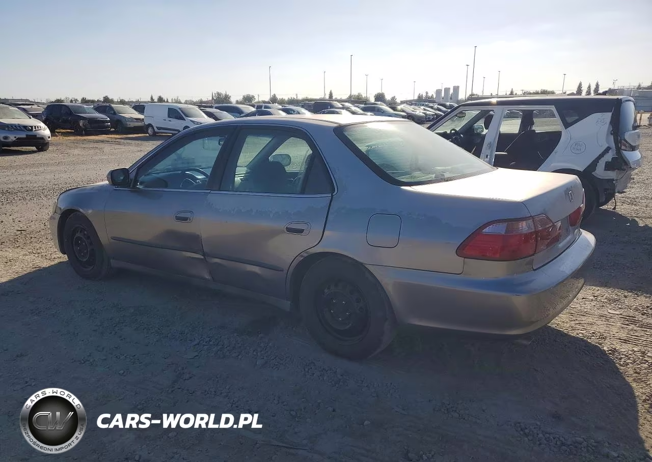 2000 Honda Accord Lx VIN:1HGCG164XYA017095 - 2