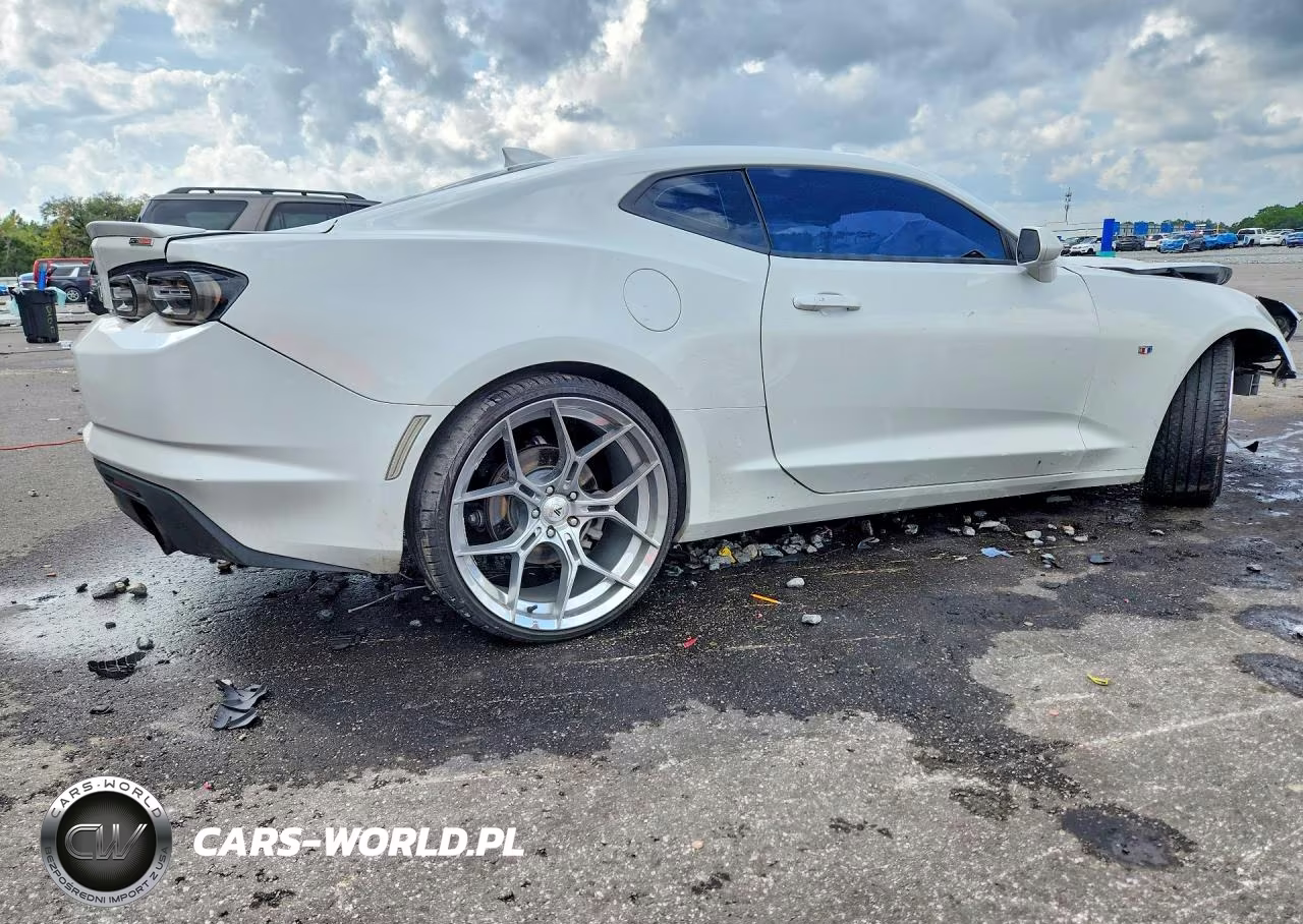 2021 Chevrolet Camaro Ls VIN:1G1FB1RS4M0126715 - 3
