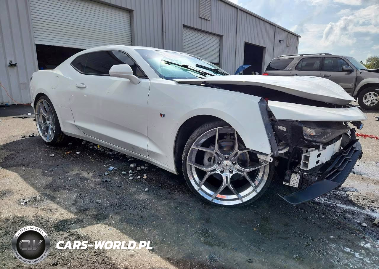 2021 Chevrolet Camaro Ls VIN:1G1FB1RS4M0126715 - 4