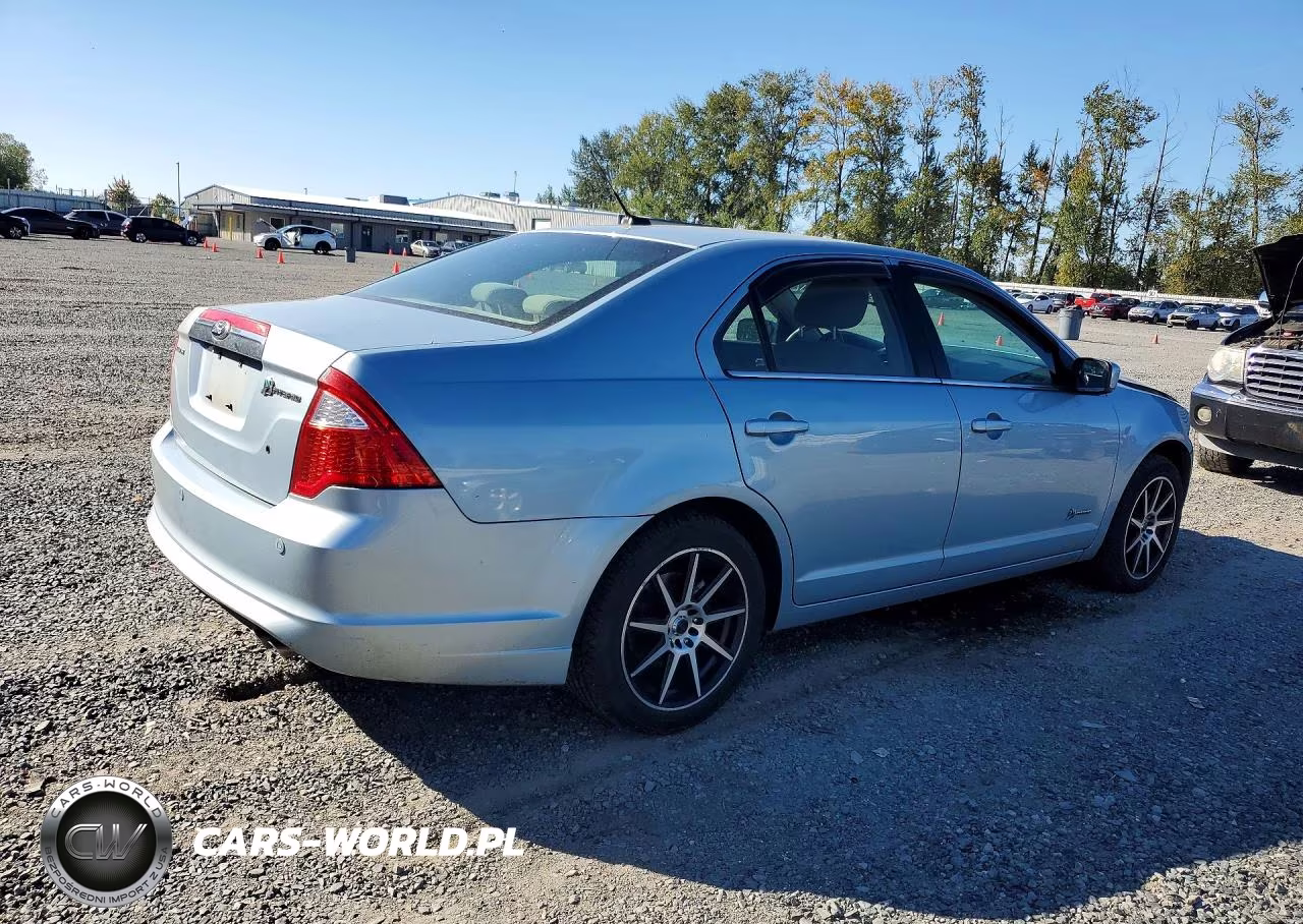 2010 Ford Fusion Hybrid VIN:3FADP0L30AR406550 - 3