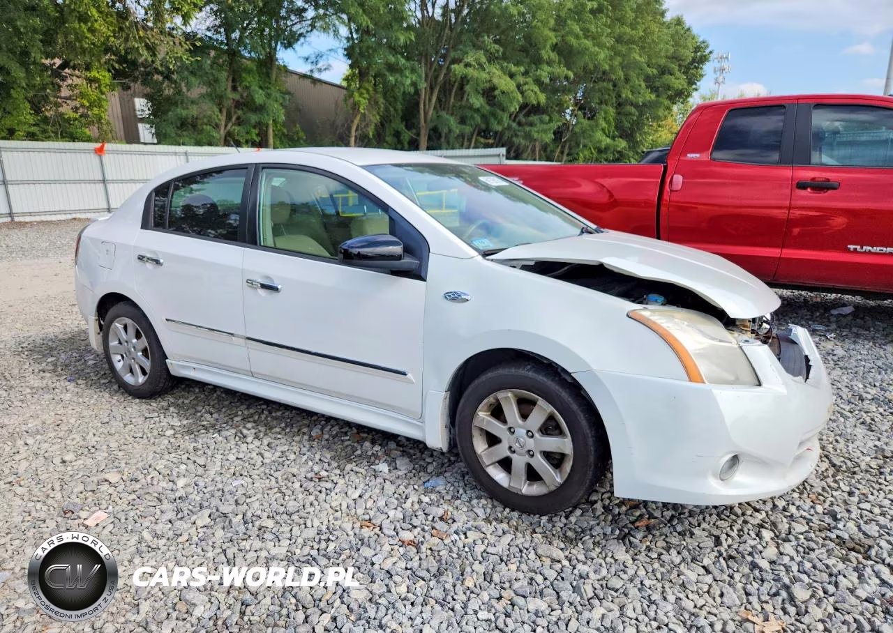2010 Nissan Sentra 2.0 VIN:3N1AB6AP2AL683663 - 4