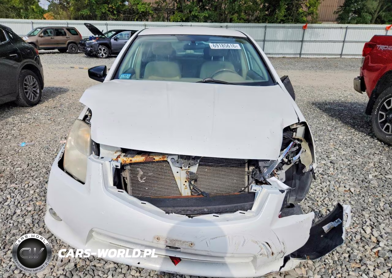 2010 Nissan Sentra 2.0 VIN:3N1AB6AP2AL683663 - 5