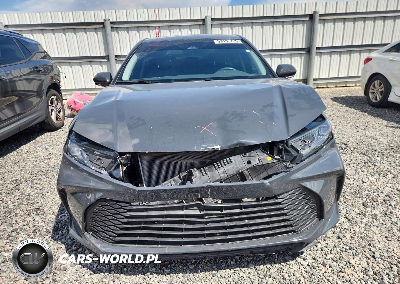 2025 Toyota Camry Le VIN:4T1DAACK6SU177063 - 5