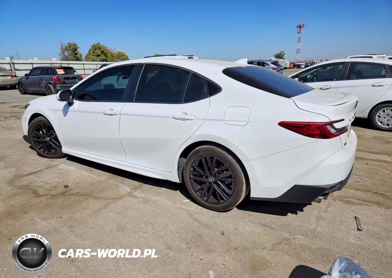 2026 Toyota Camry Se VIN:4T1DAACK6TU735592 - 2