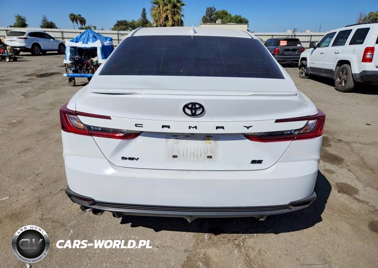 2026 Toyota Camry Se VIN:4T1DAACK6TU735592 - 6