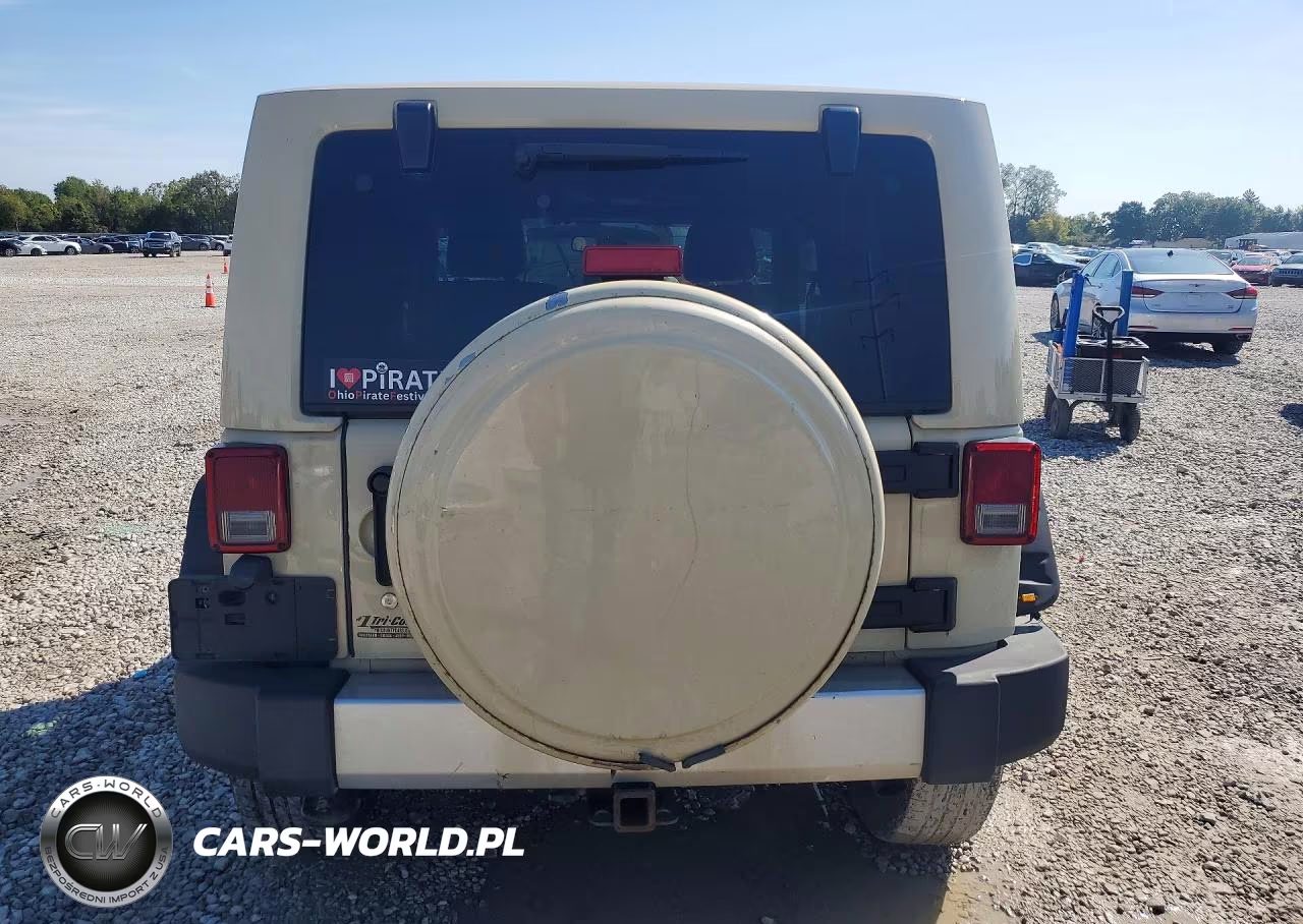 2011 Jeep Wrangler Sahara VIN:1J4AA5D10BL516727 - 6