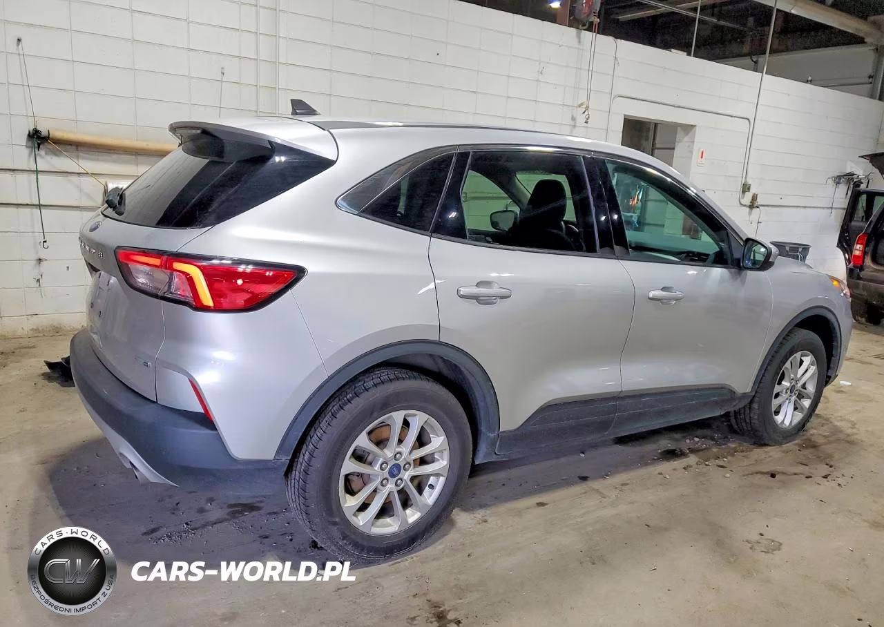 2020 Ford Escape Se VIN:1FMCU9G60LUC01101 - 3