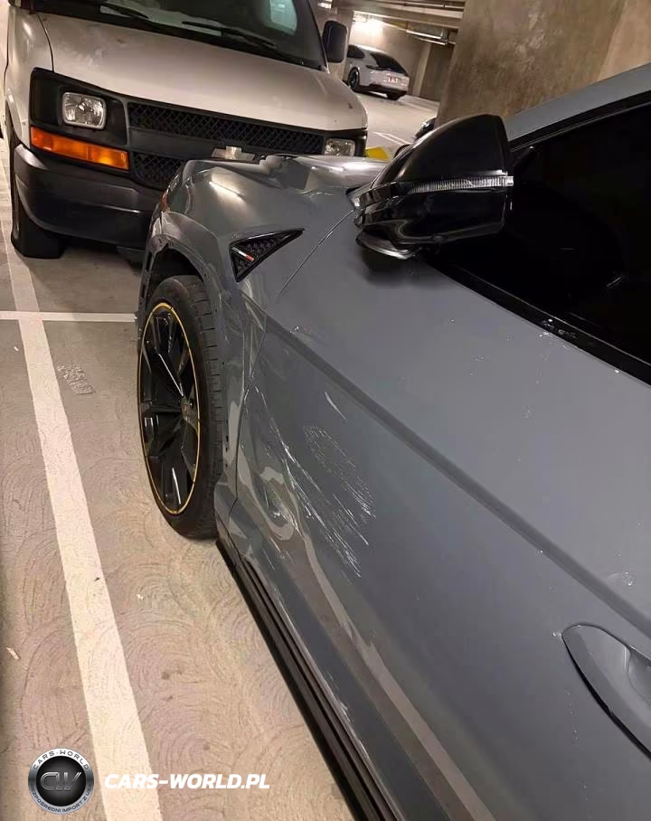 2024 Lamborghini Urus S VIN:ZPBUB3ZL1RLA31904 - 12