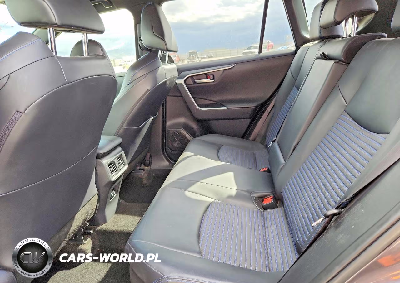 2019 Toyota Rav4 Xse VIN:JTMEWRFV9KJ017002 - 11