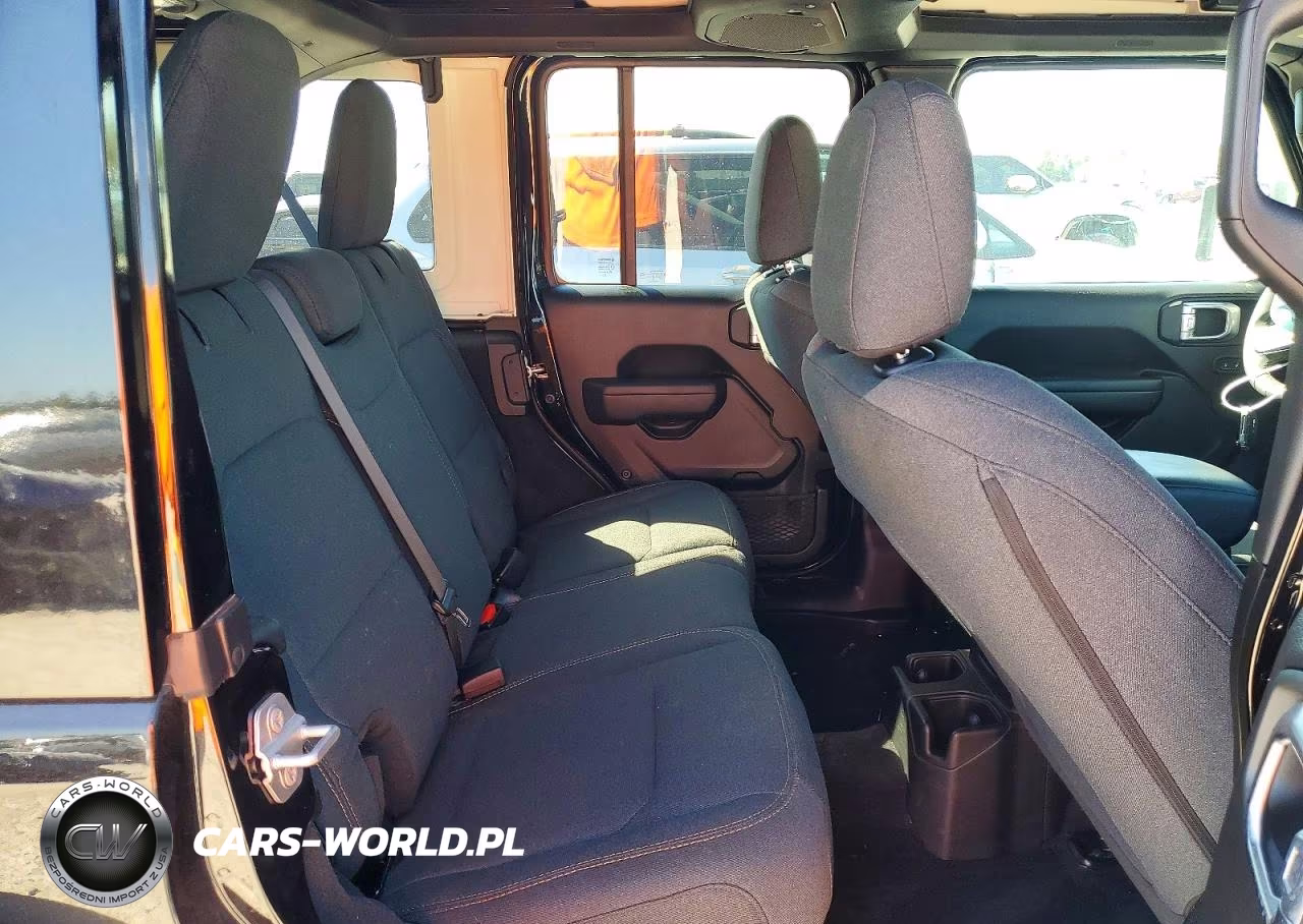 2025 Jeep Wrangler Sport VIN:1C4PJXDN0SW530561 - 11