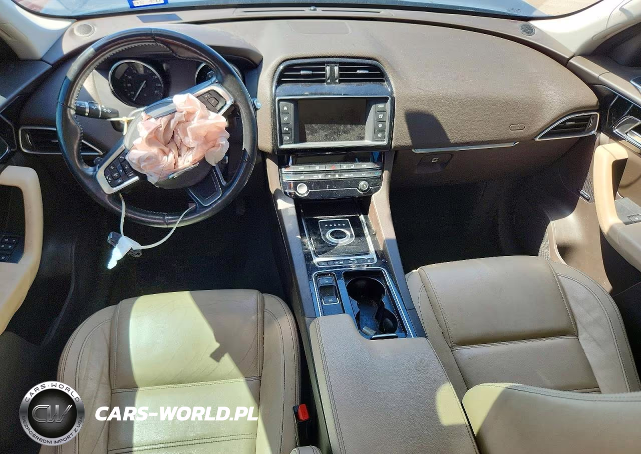 2018 Jaguar F-Pace Prestige VIN:SADCK2GX3JA280907 - 8