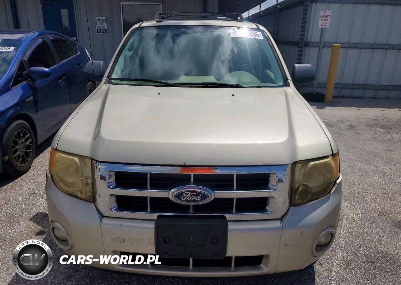 2010 Ford Escape Xlt VIN:1FMCU9DG5AKB81322 - 5