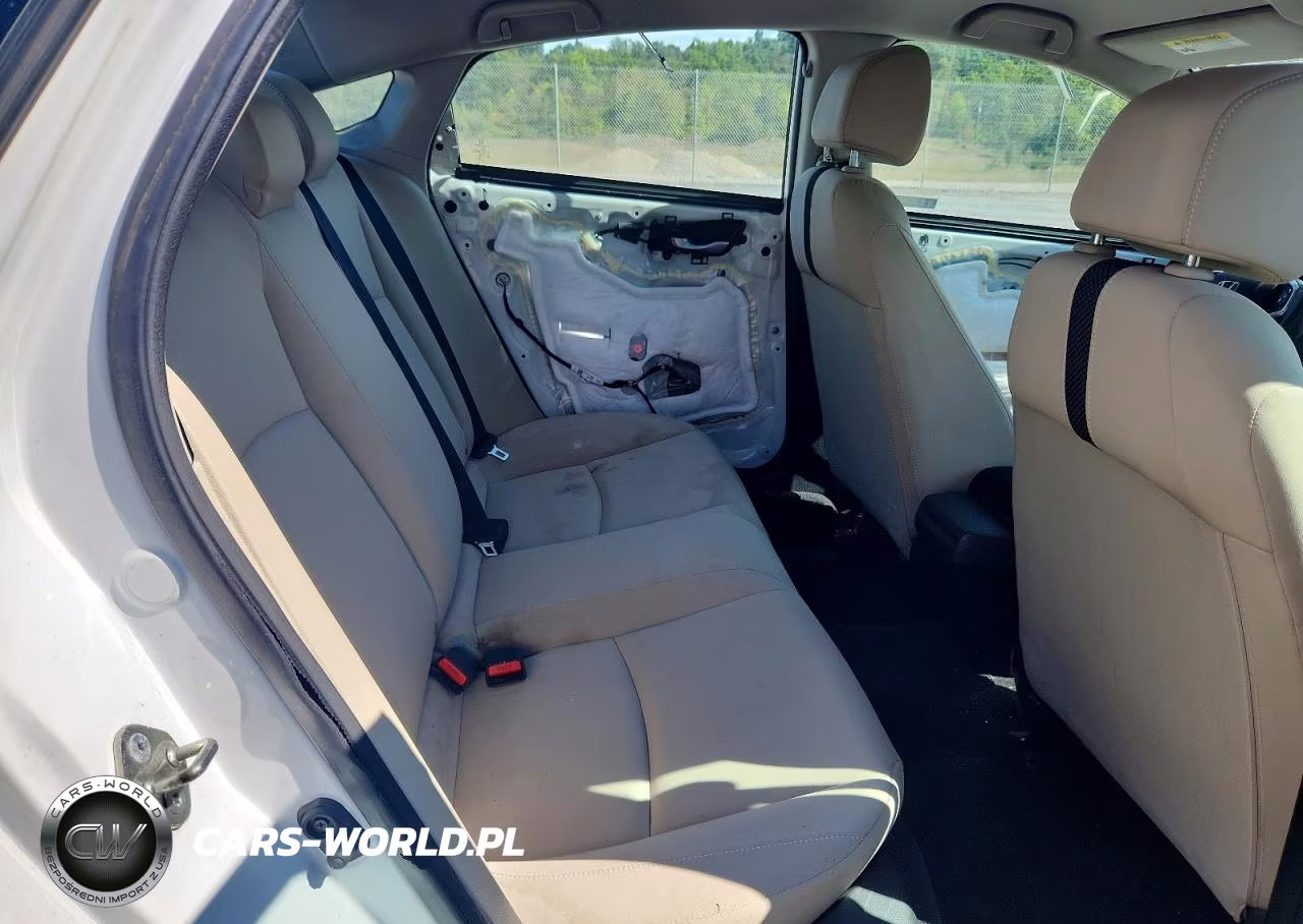 2019 Honda Civic Lx VIN:2HGFC2F63KH558708 - 10