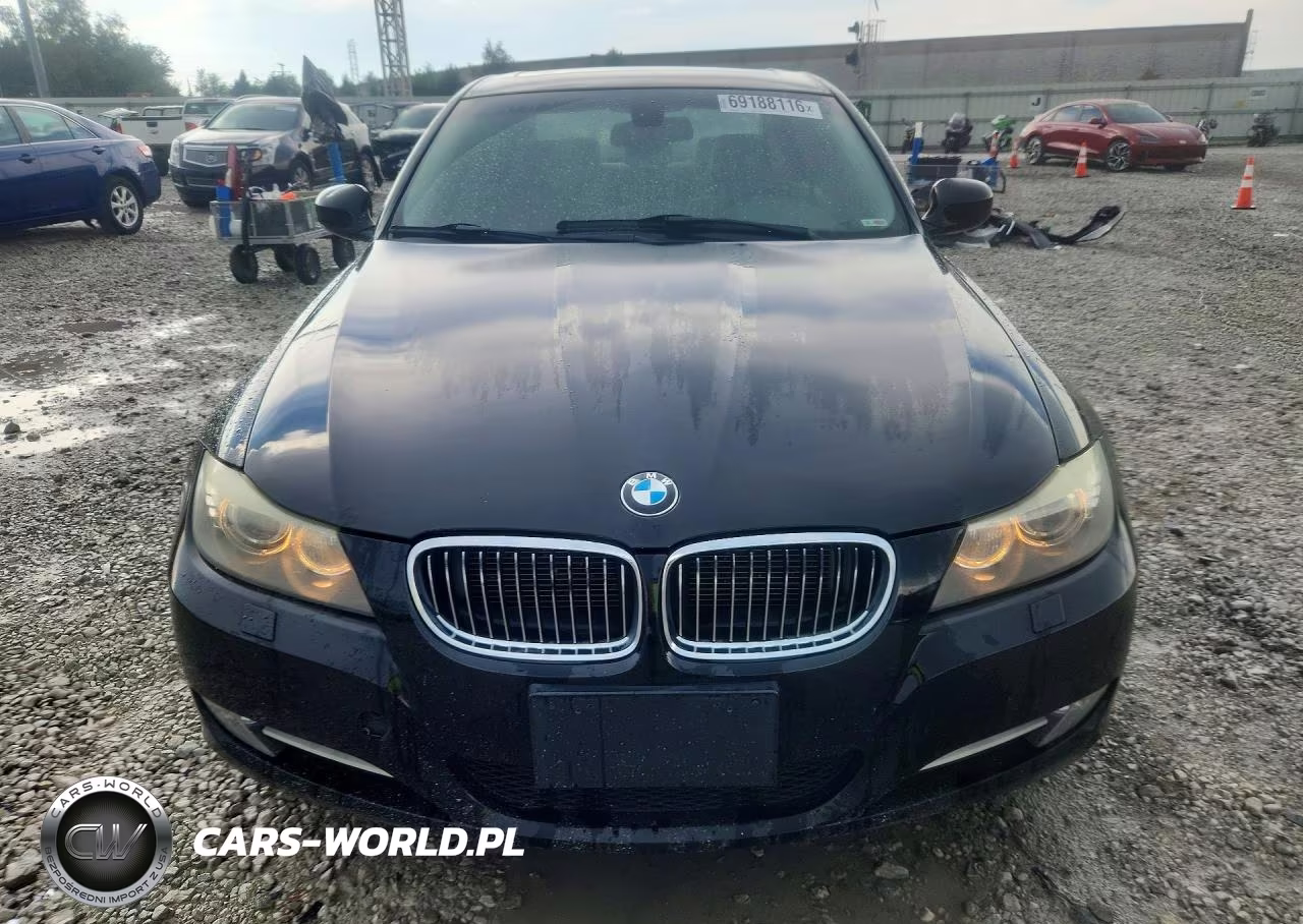 2011 BMW 335 Xi VIN:WBAPL5G51BNN23941 - 5