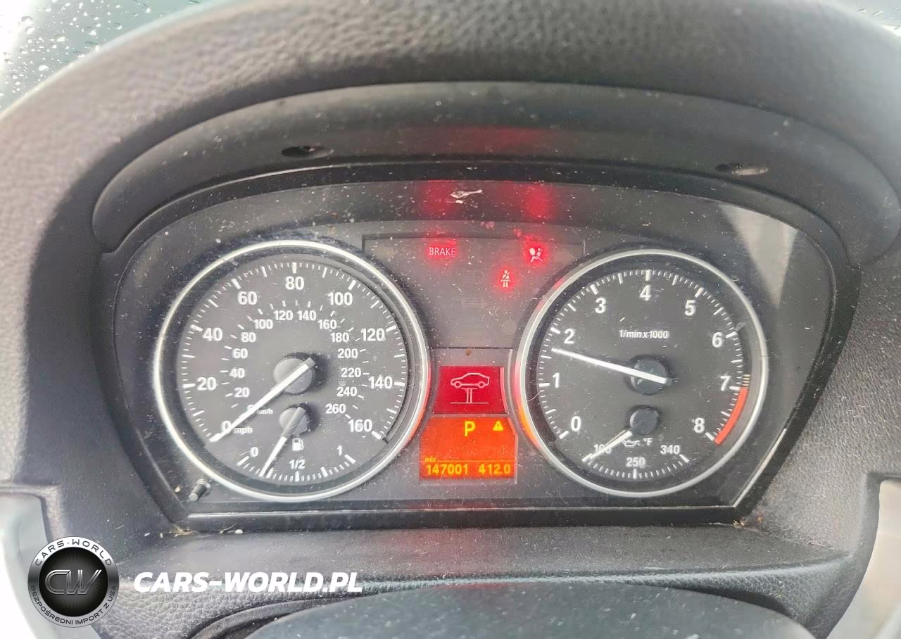2011 BMW 335 Xi VIN:WBAPL5G51BNN23941 - 9