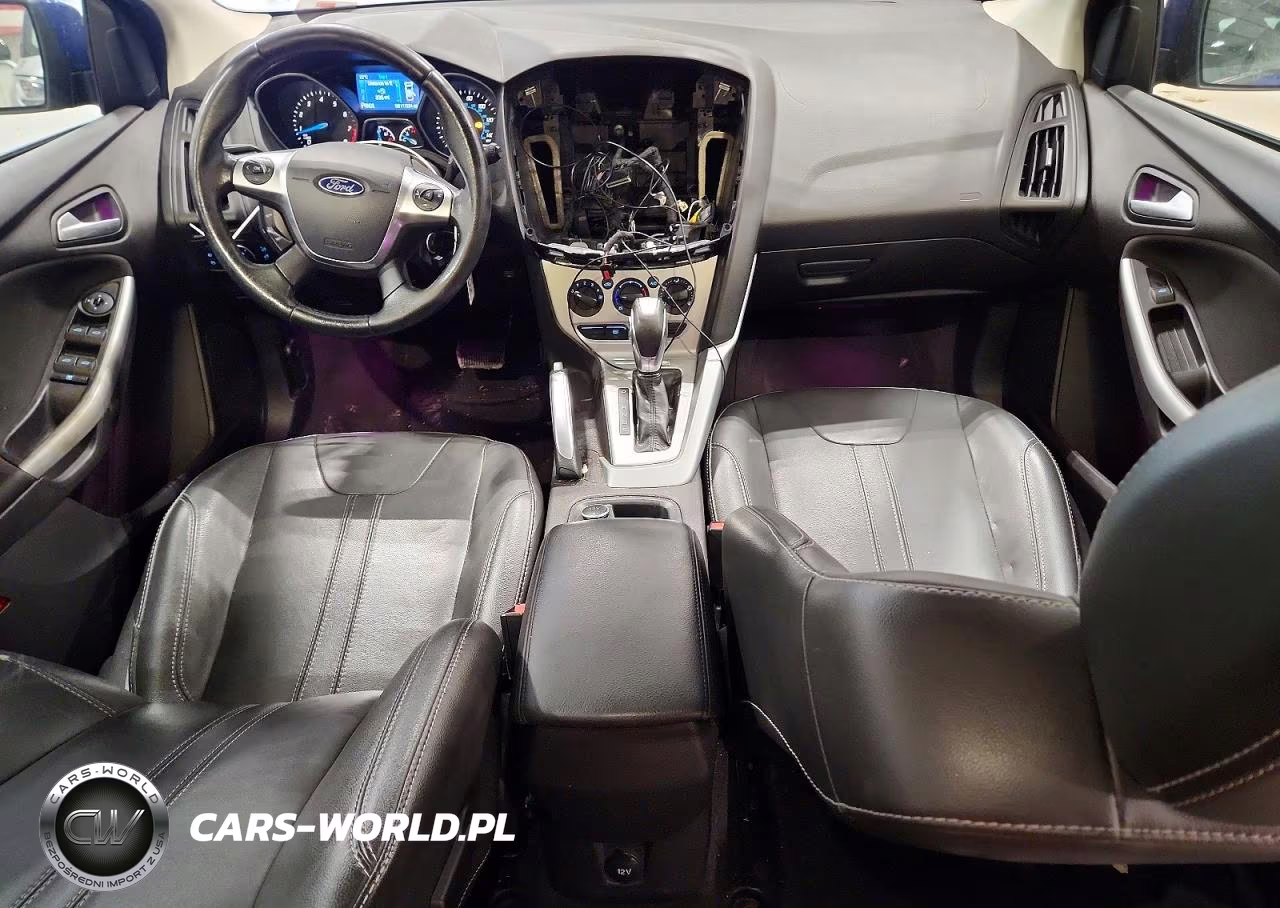 2014 Ford Focus Se VIN:1FADP3K24EL136205 - 8