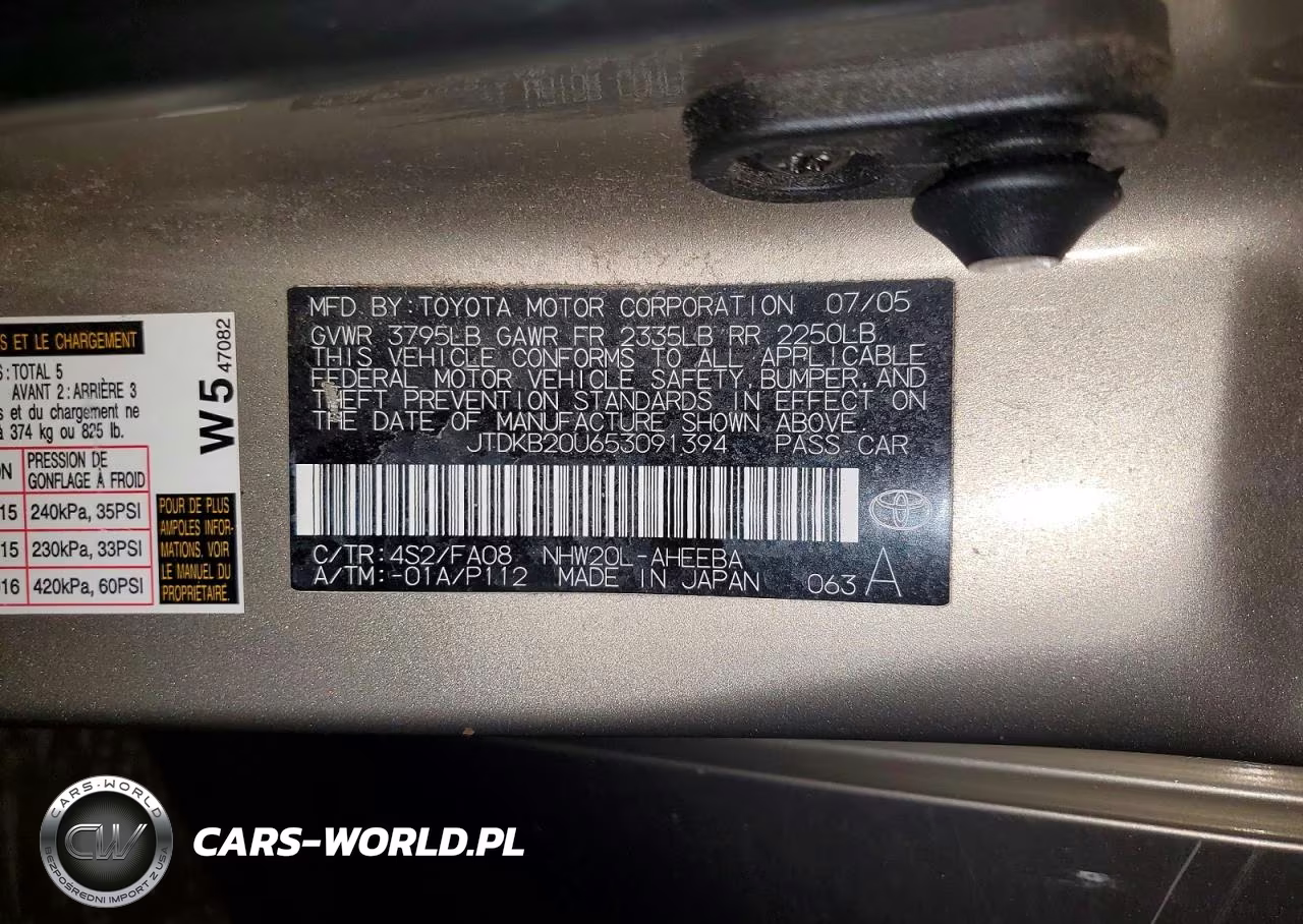 2005 Toyota Prius Base VIN:JTDKB20U653091394 - 12